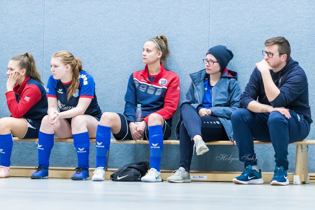Bild 88 - F Loewinnen Hallen Cup